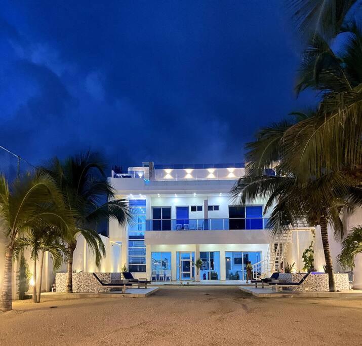 Mansion En La Playa Con Piscina Cartagena